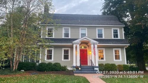 Powell's Roofing - Photo 4