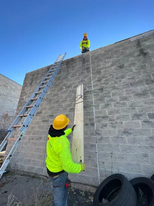 Premier Group - Photo 2