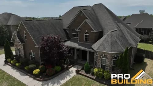 Pro Building - Photo 1