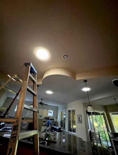 Pro Roofer - Photo 1