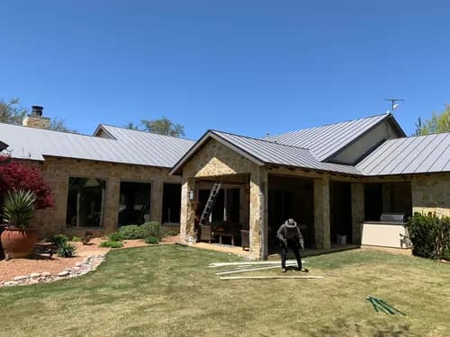 Pyramid Roofing - Photo 2