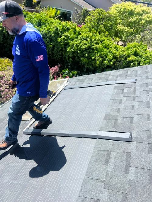 R E Roofing & Construction Inc. - Photo 2