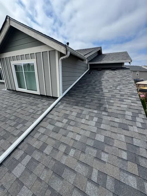 Rainblock Roofing, LLC - Photo 2