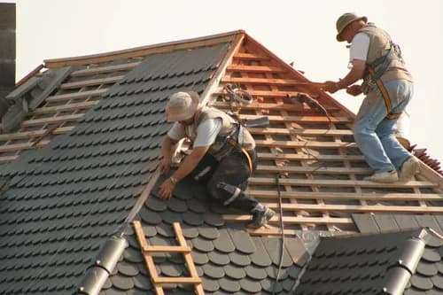 Rapid Roofing San Marcos Crew - Photo 3