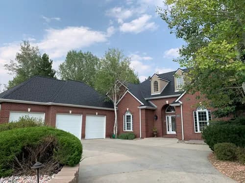 Ready Roofer - Photo 2