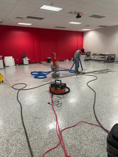 Real Restoration Solutions - Photo 2