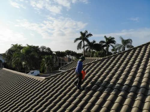 RECON ROOFING, INC. - Photo 3
