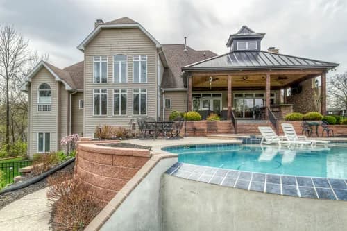 Redbird Roofing & Exteriors, LLC