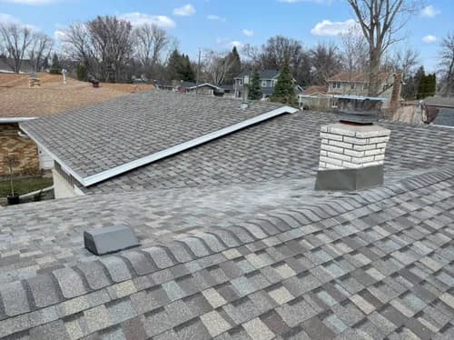 Redline Roofing - Photo 3