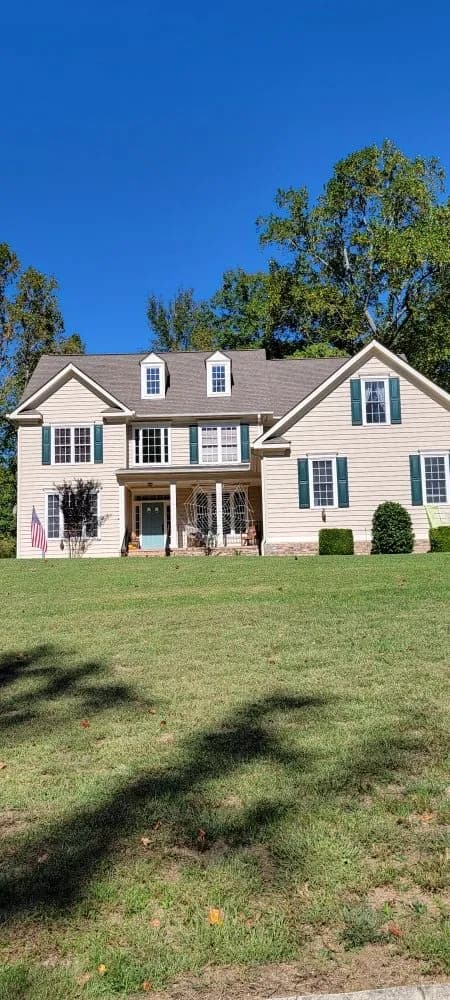 Reliance Roofing Company - Photo 3