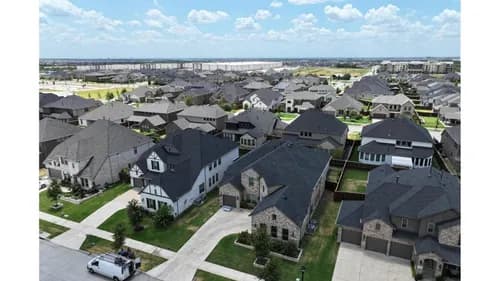 Renown Roofing and Construction - Photo 5