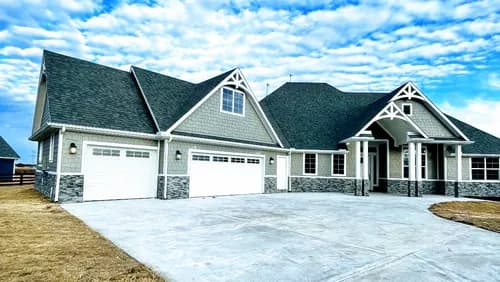 Right On Roofing - Photo 4