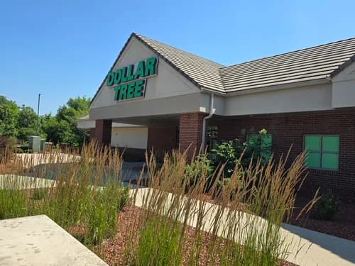 Right Roofing & Siding - Photo 3