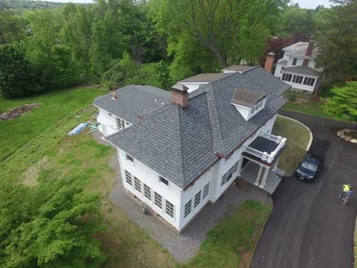 Rising Star Roofing - Photo 2