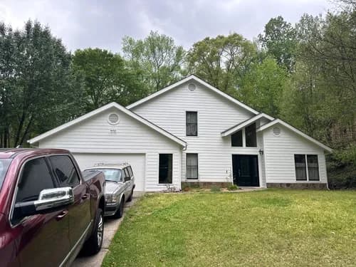 Rivertop Roofing - Photo 2