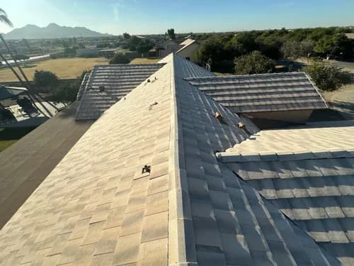 Rob's Roofing LLC - Photo 1