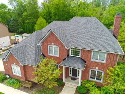 Robert Stevens Roofing - Photo 3