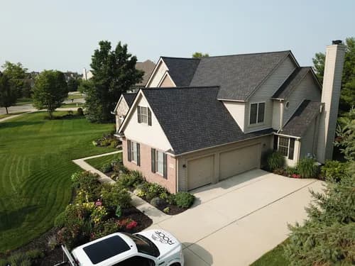 Roof Advance - Photo 3