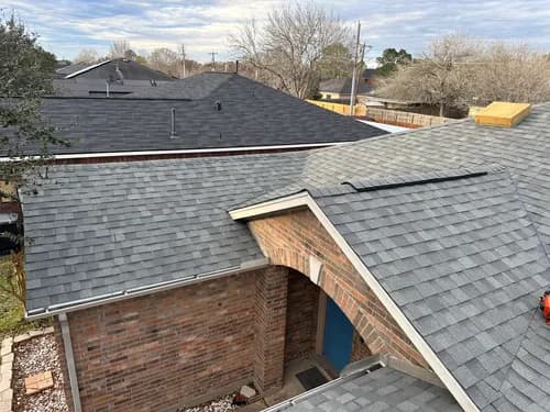 Roof Repair Services of Manvel - Photo 3