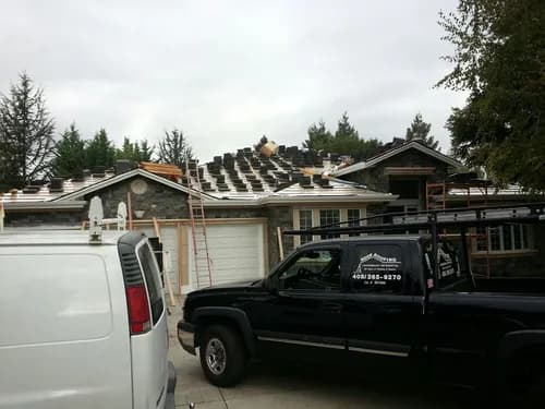 Roof Roofing - Photo 2