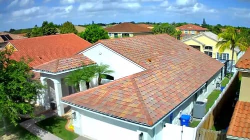 Roof Rooster - Photo 1