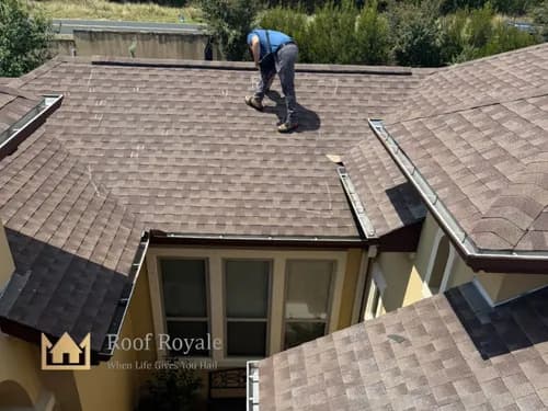 Roof Royale - Photo 2