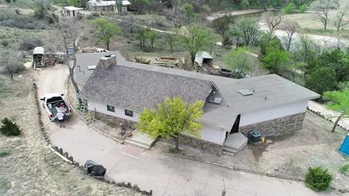 Roof Spotters - Photo 1