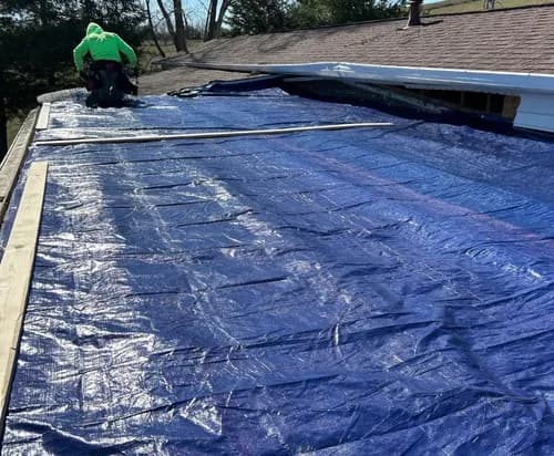 Roofing Contractors Tampa Squad - Photo 2