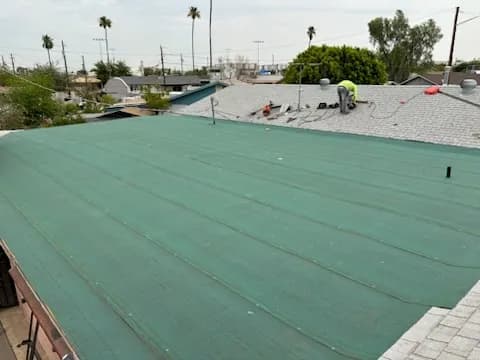 Roofing del Valle - Photo 2