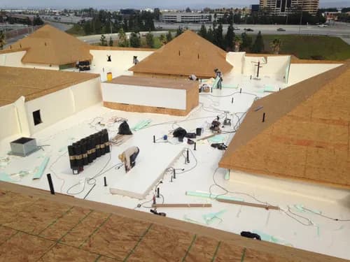 Roofing Standards - Photo 2