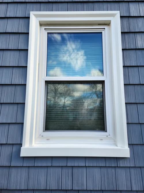 Royal Exteriors - Photo 1