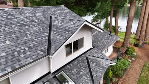 Royal Roofing - Photo 1