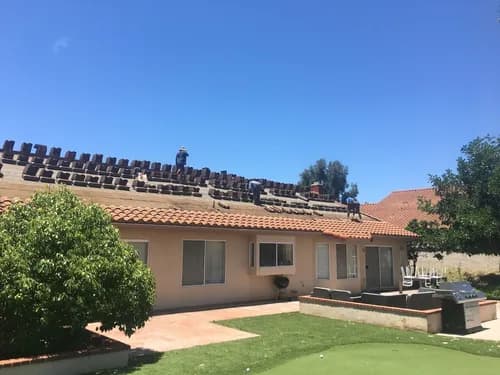 RT Roofing Specialist, Inc. - Photo 2