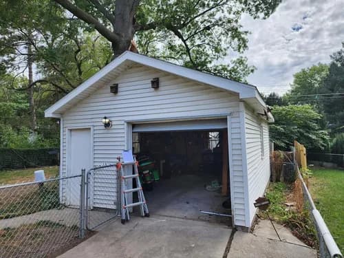 Rubicon Roofing & Exteriors - Photo 2