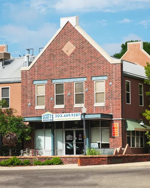 Scott's Roofing - Photo 1