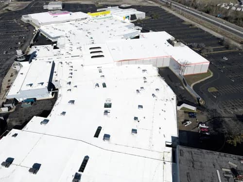 Seamless Roofing - Photo 1