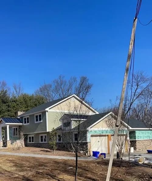 Seasons Roofing - Photo 2