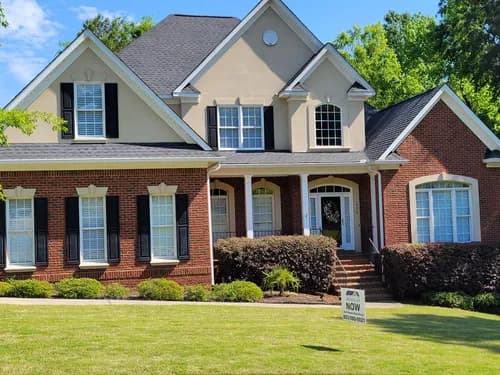 Shingles Now Roofing - Photo 4
