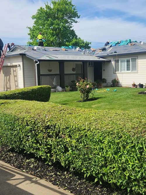 Signature Roofing - Photo 5