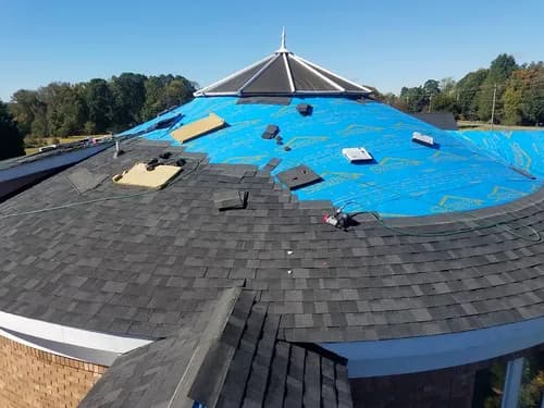 Smithrock Roofing LLC - Photo 2