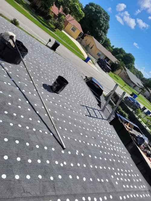 Sonny's Roof Repair - Photo 2