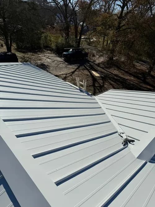 Spring Roofs LLC - Photo 4