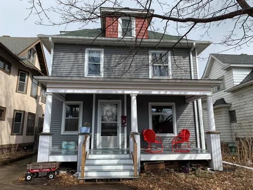 St. Paul Siding - Photo 3