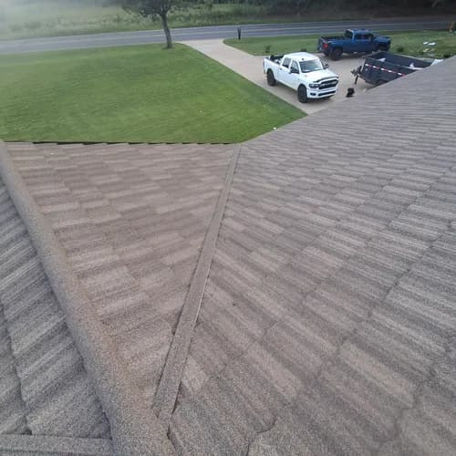 Strong Eagle Roofing LLC - Photo 1