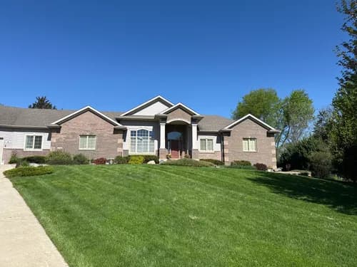 Stronghouse - Photo 4