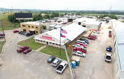 Supreme Roofing - Photo 1