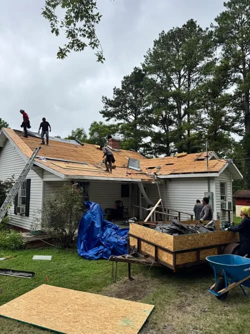 SwiftFix Roofing - Photo 2