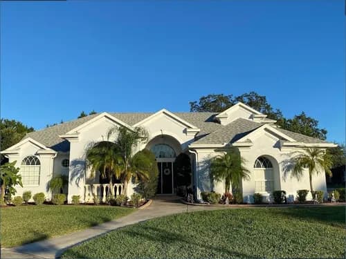 T Williams Roofing - Photo 4