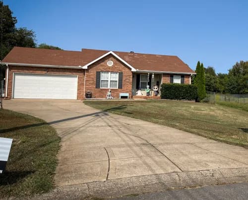 The Clarksville Roof Guys - Photo 2