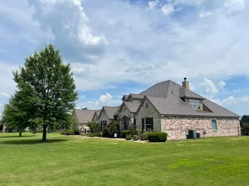 The Local Roofer - Photo 4